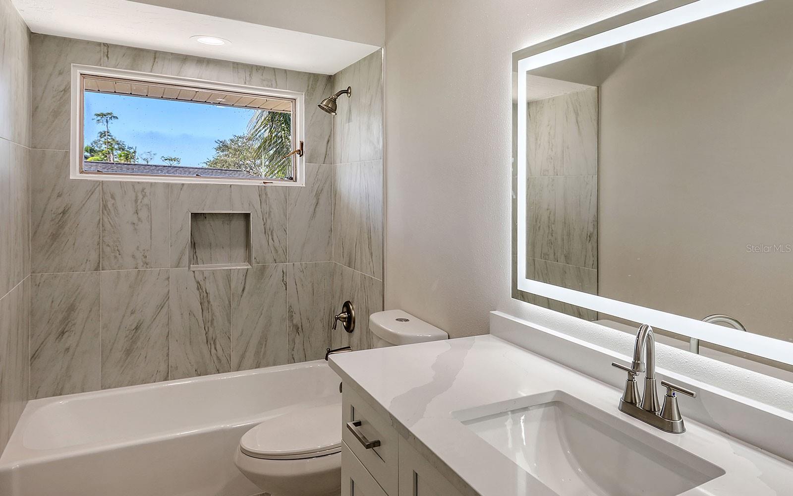 7800 18TH AVE W, BRADENTON, FL, 34209