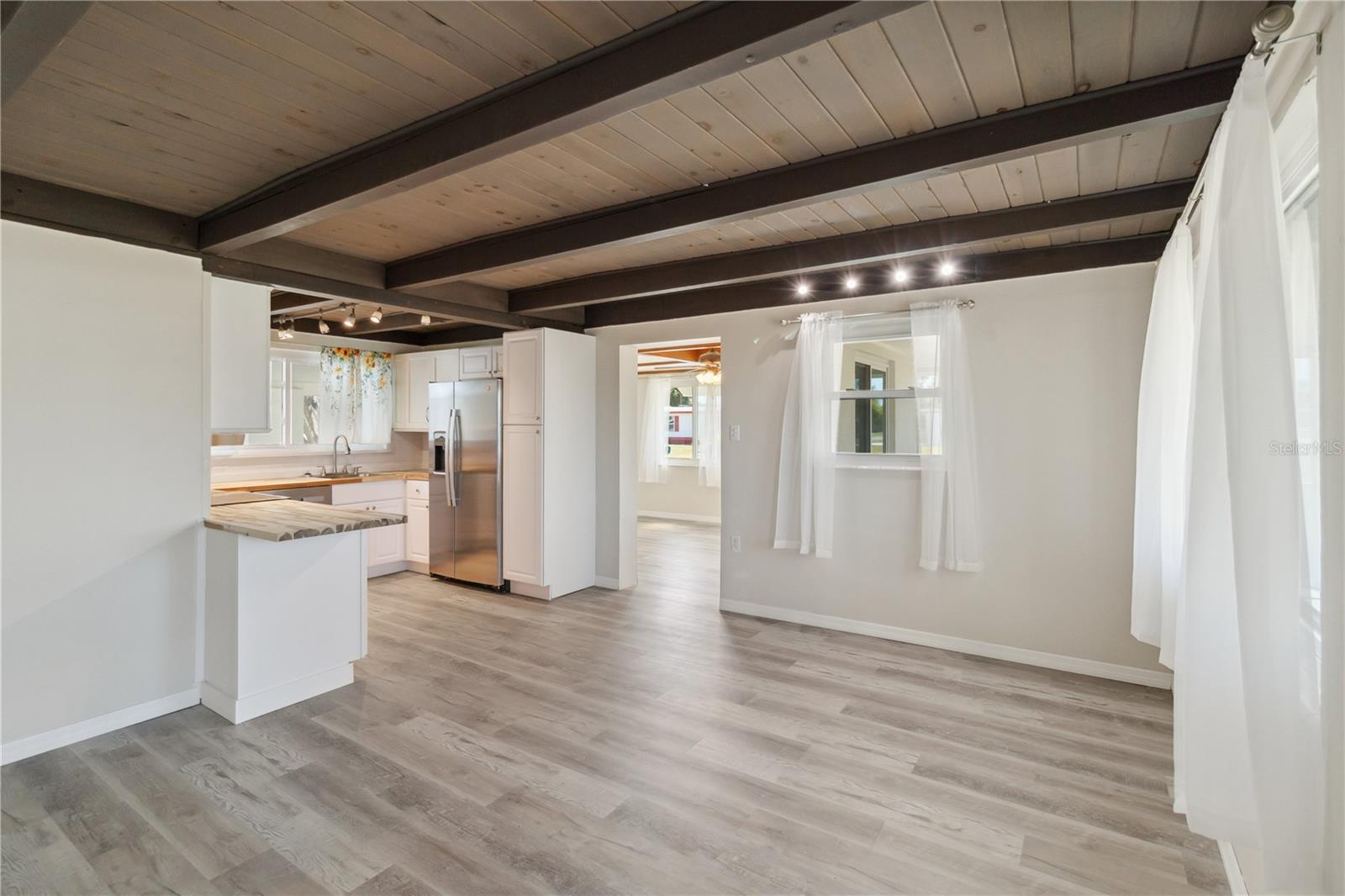 1305 ROCKY CREEK LN, ENGLEWOOD, FL, 34224