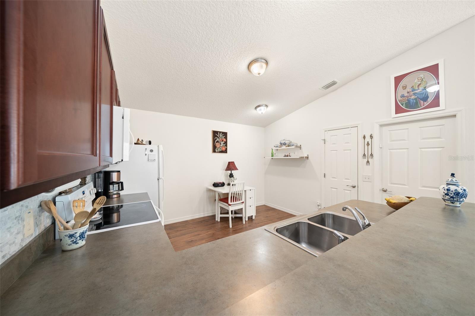 1398 ZEST AVE, THE VILLAGES, FL, 32163