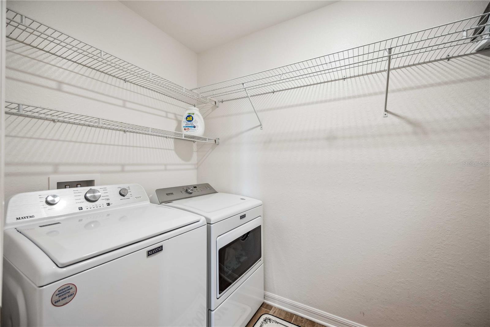 2084 LA PALMA AVE, PORT CHARLOTTE, FL, 33953