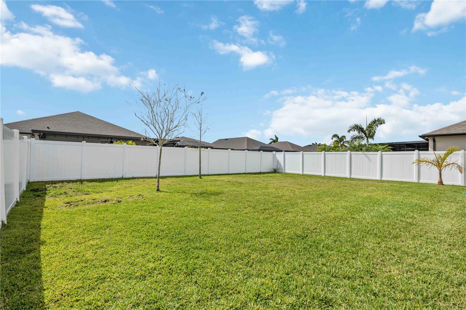 2084 LA PALMA AVE, PORT CHARLOTTE, FL, 33953