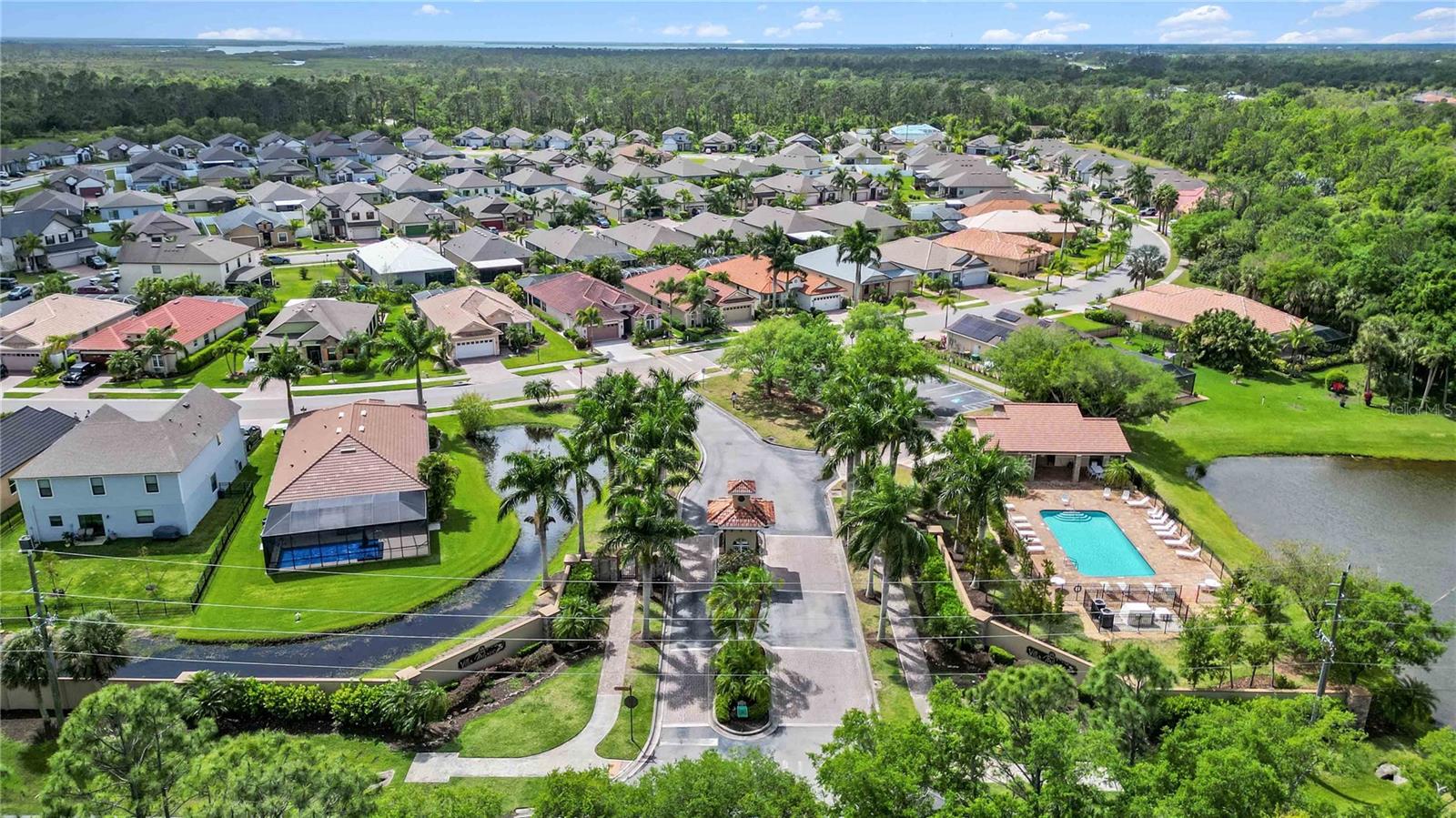 2084 LA PALMA AVE, PORT CHARLOTTE, FL, 33953