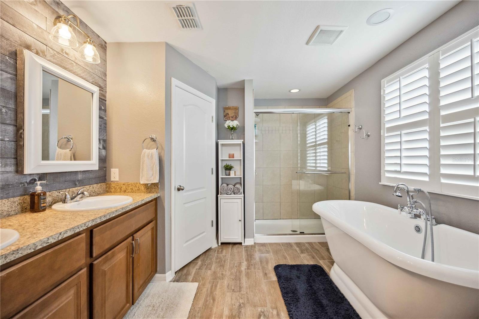 2084 LA PALMA AVE, PORT CHARLOTTE, FL, 33953