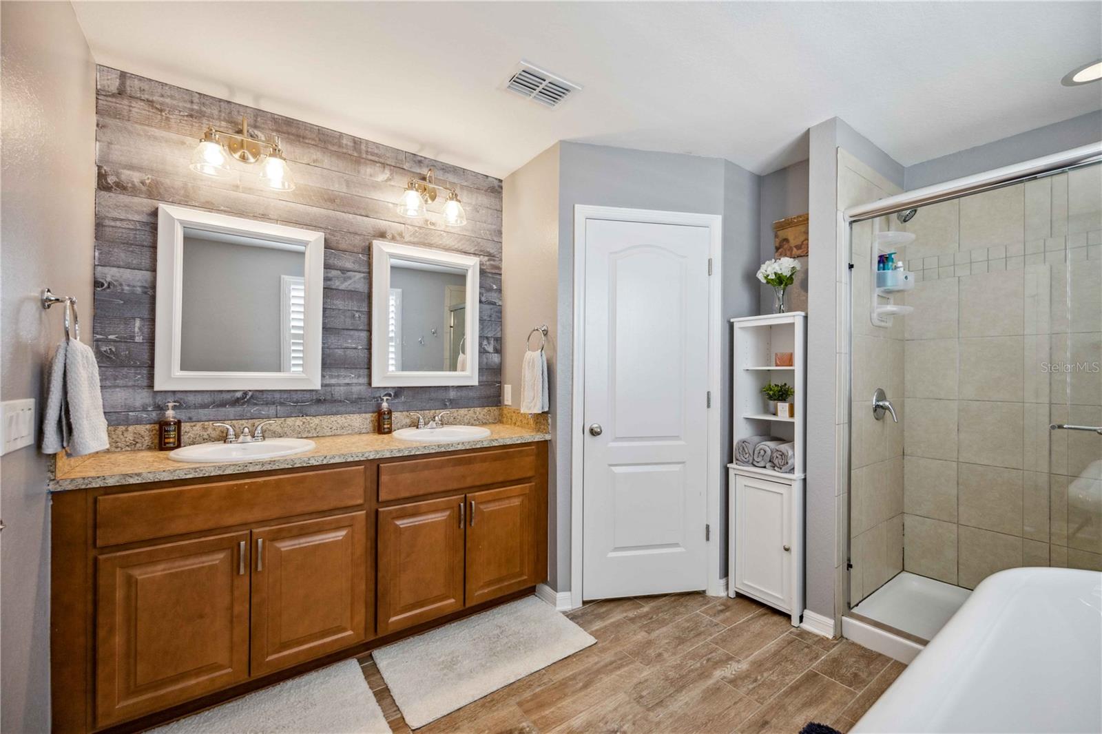 2084 LA PALMA AVE, PORT CHARLOTTE, FL, 33953