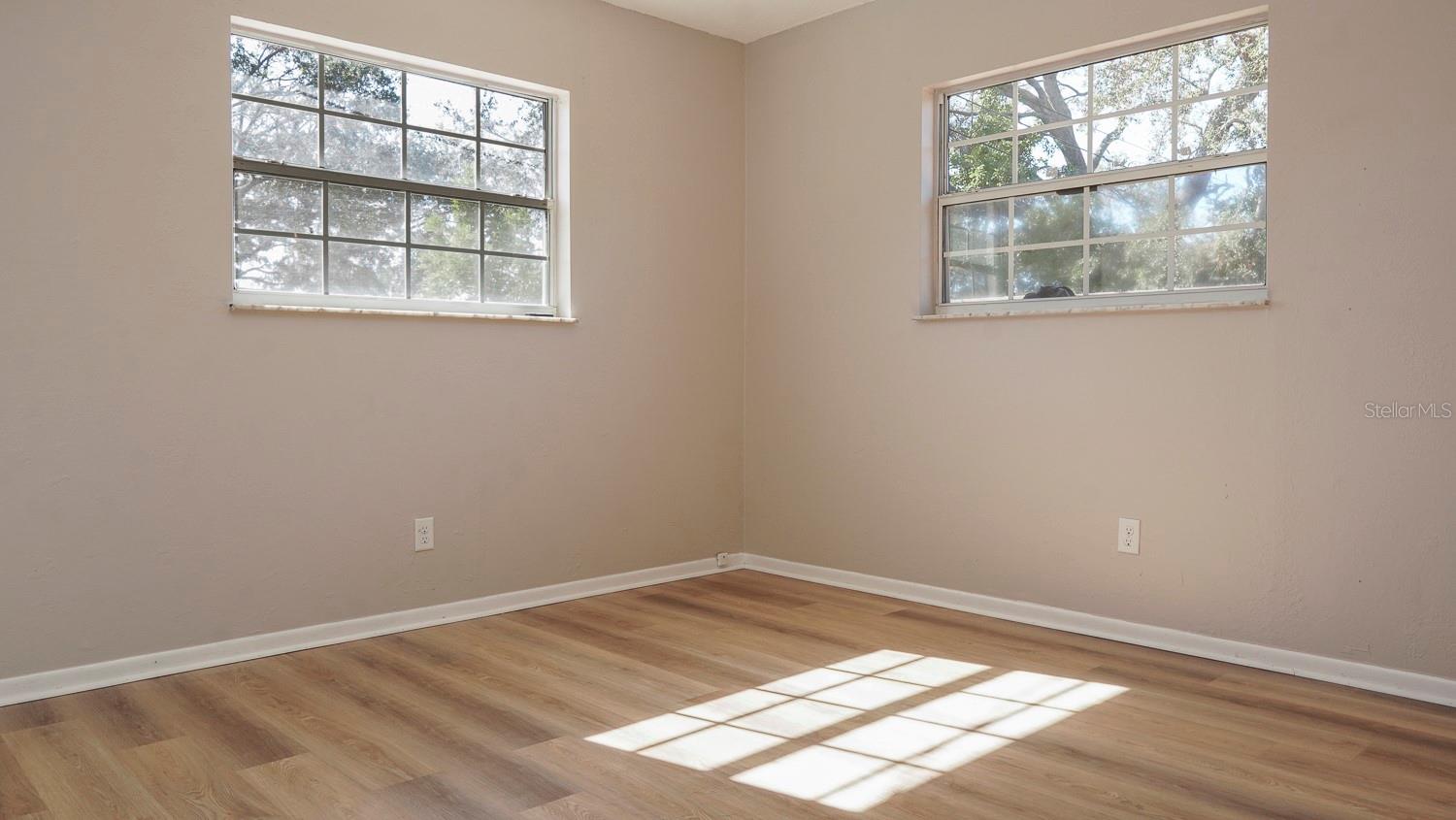 5298 47TH AVE N, ST PETERSBURG, FL, 33709