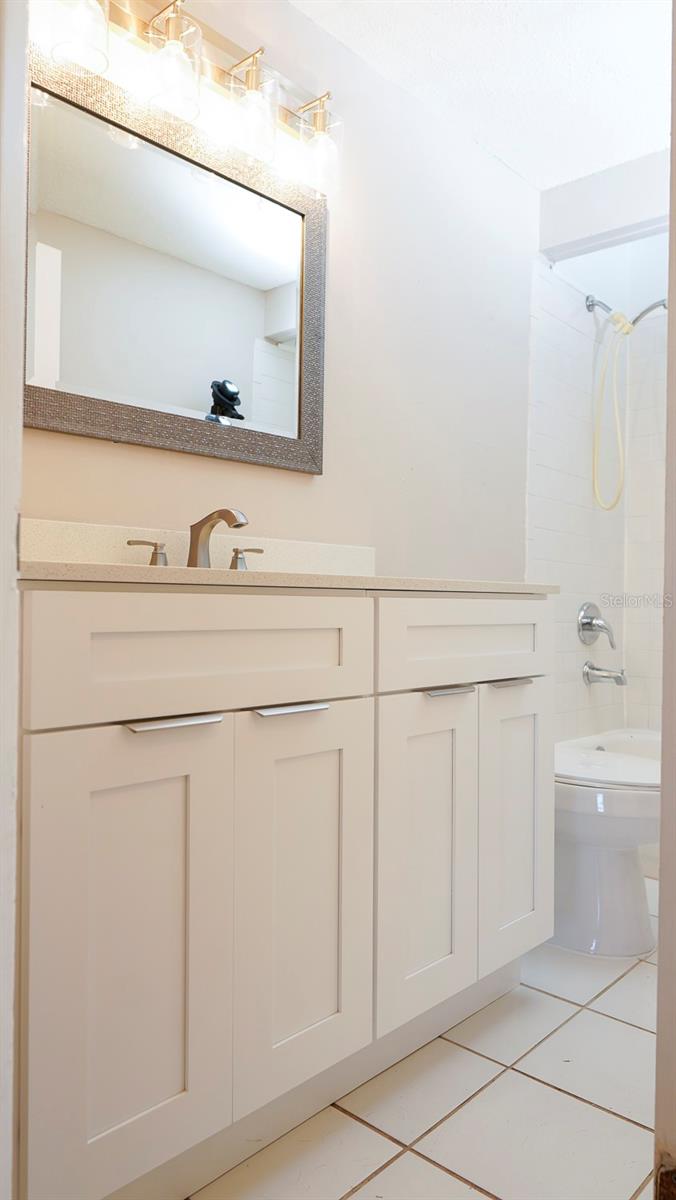 5298 47TH AVE N, ST PETERSBURG, FL, 33709