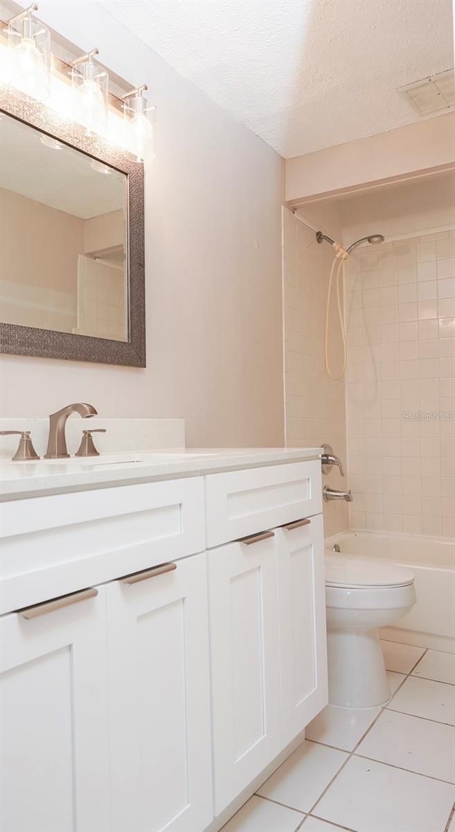 5298 47TH AVE N, ST PETERSBURG, FL, 33709