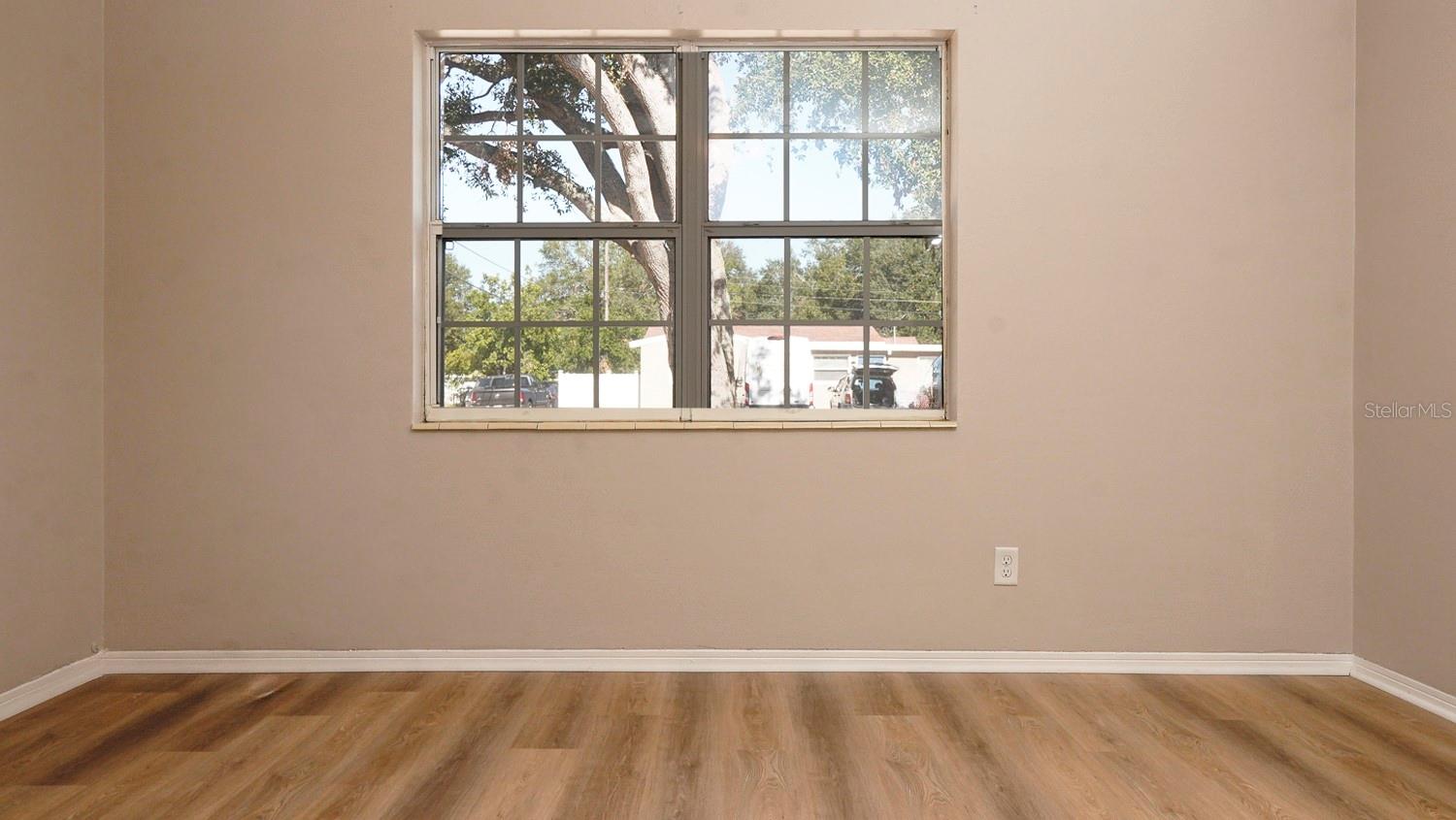 5298 47TH AVE N, ST PETERSBURG, FL, 33709