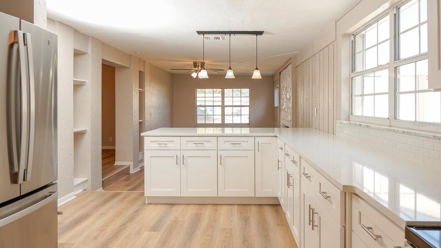 5298 47TH AVE N, ST PETERSBURG, FL, 33709