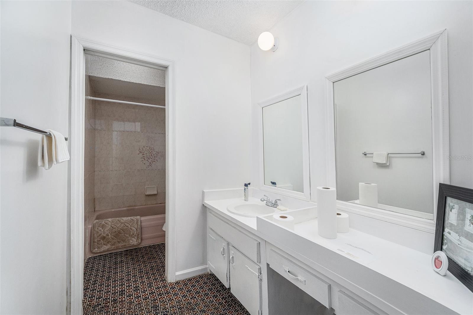 4609 HORTON RD, PLANT CITY, FL, 33567