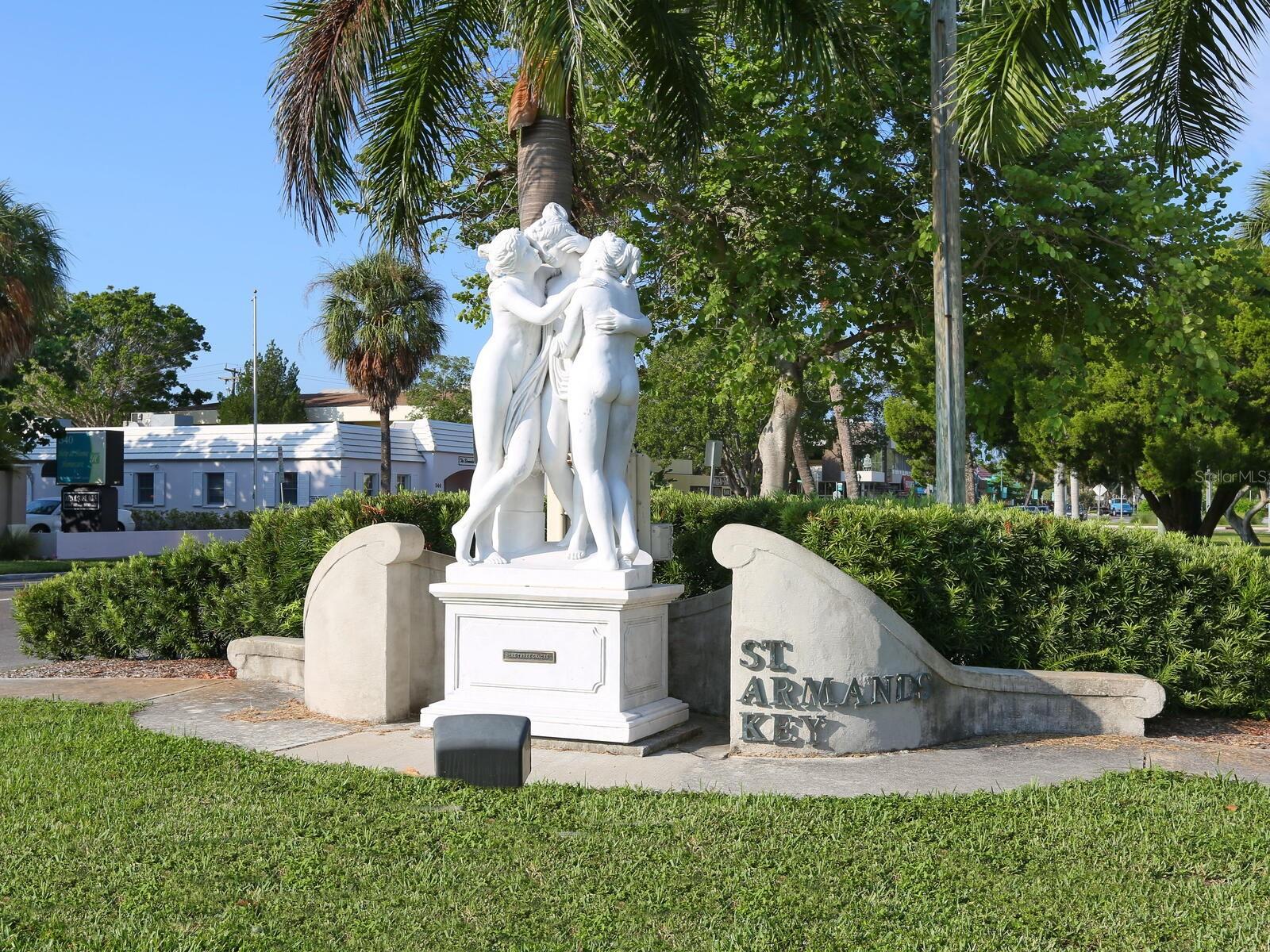 421 CLEVELAND DR, SARASOTA, FL, 34236