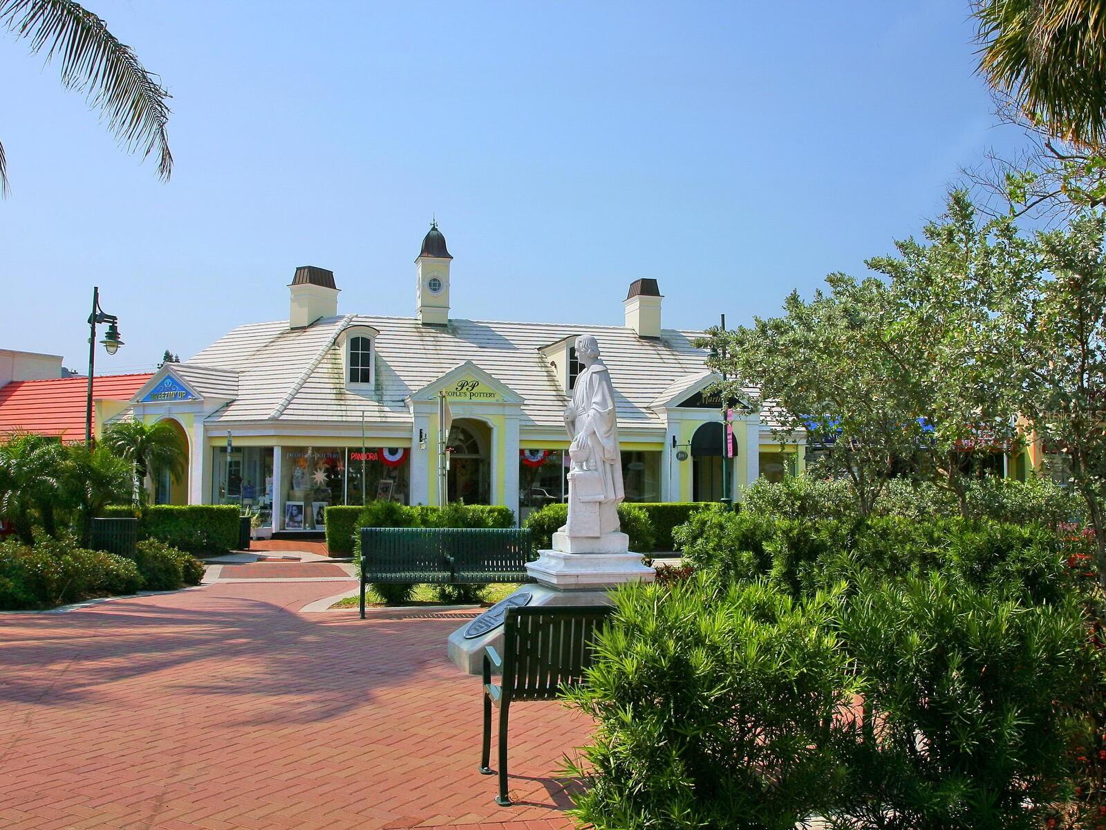421 CLEVELAND DR, SARASOTA, FL, 34236