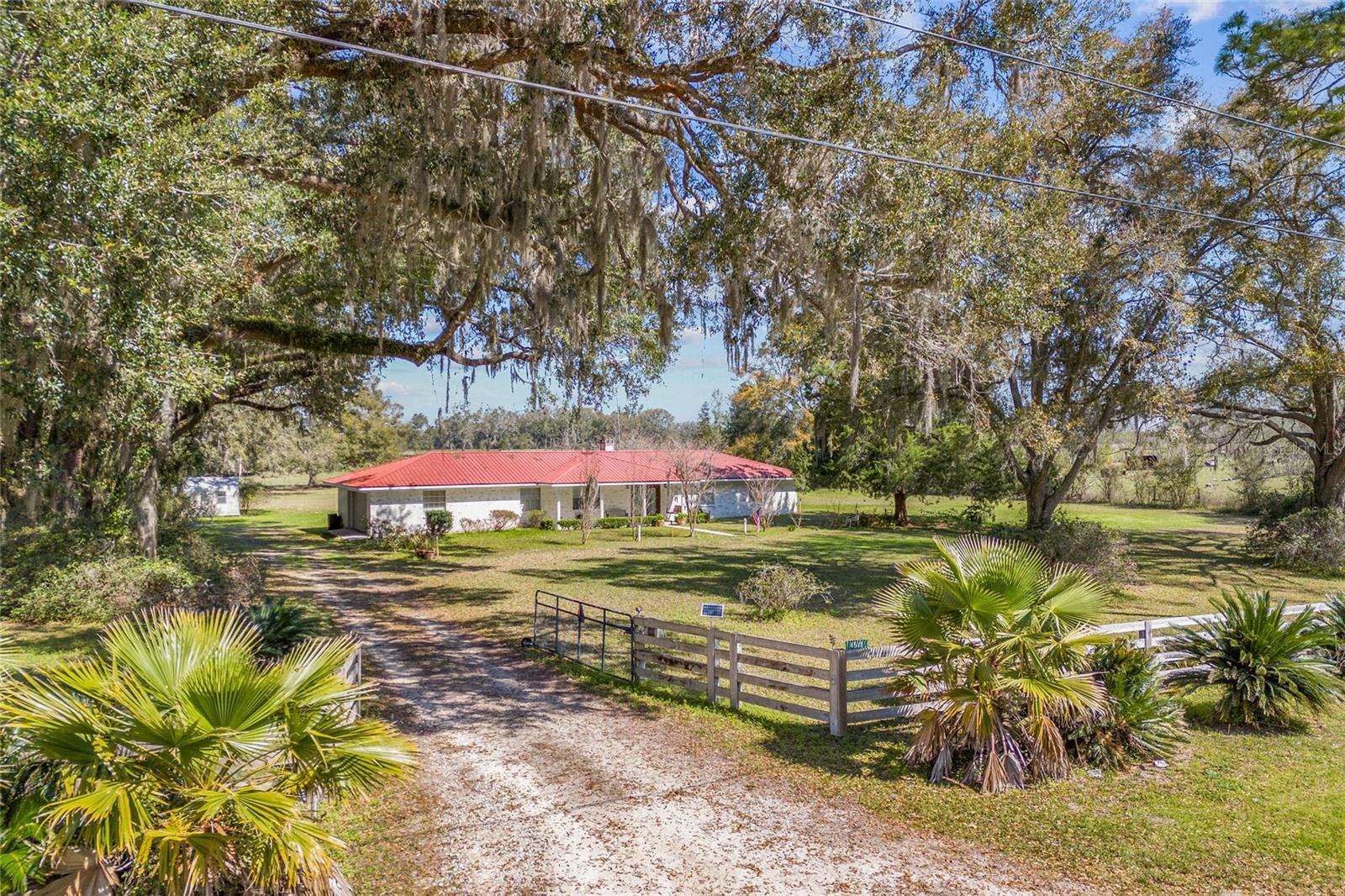 4510 SE COUNTY ROAD 232, TRENTON, FL, 32693