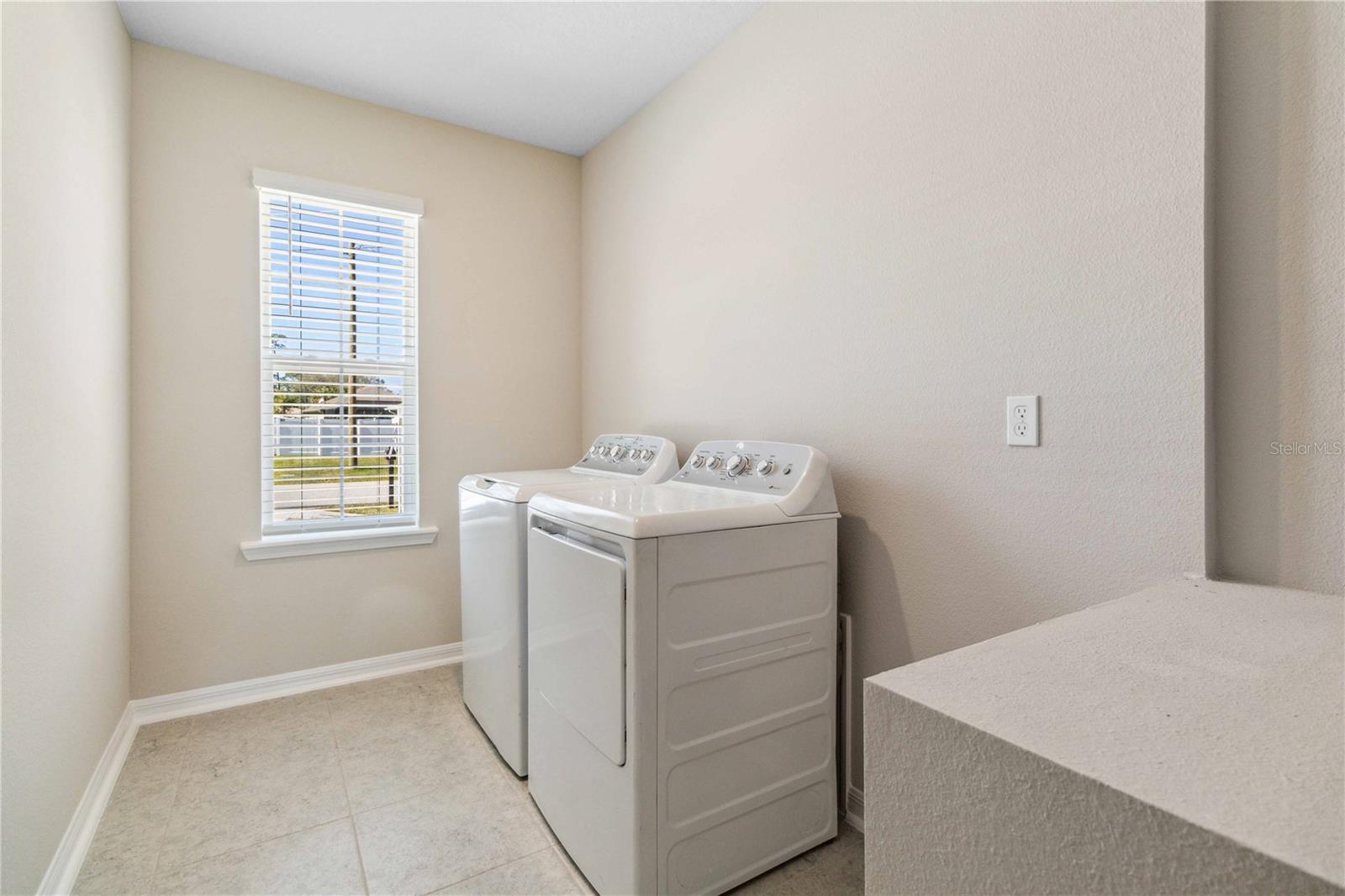 71 LUTHER DR, PALM COAST, FL, 32137