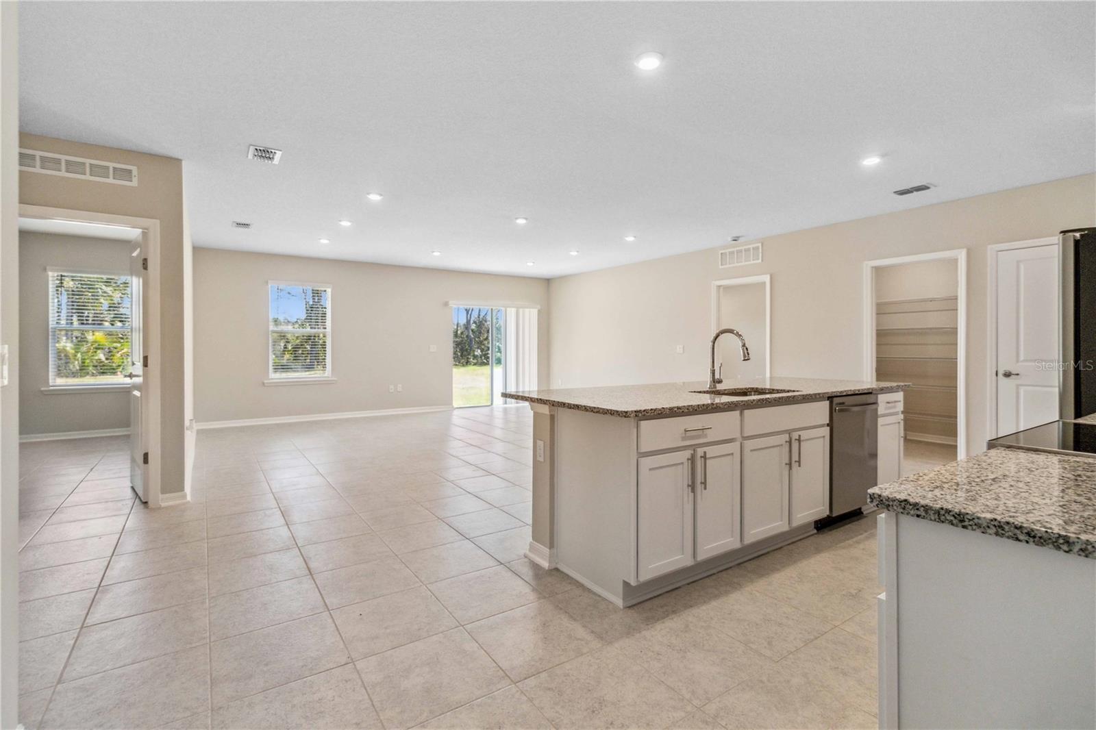 71 LUTHER DR, PALM COAST, FL, 32137