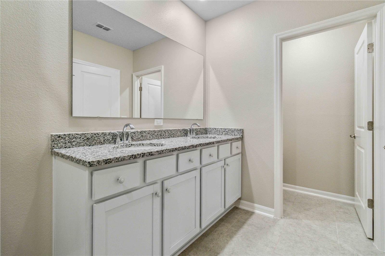 71 LUTHER DR, PALM COAST, FL, 32137