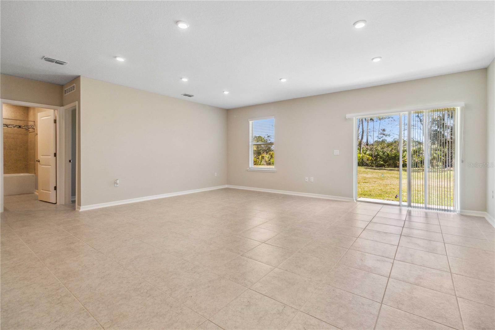 71 LUTHER DR, PALM COAST, FL, 32137