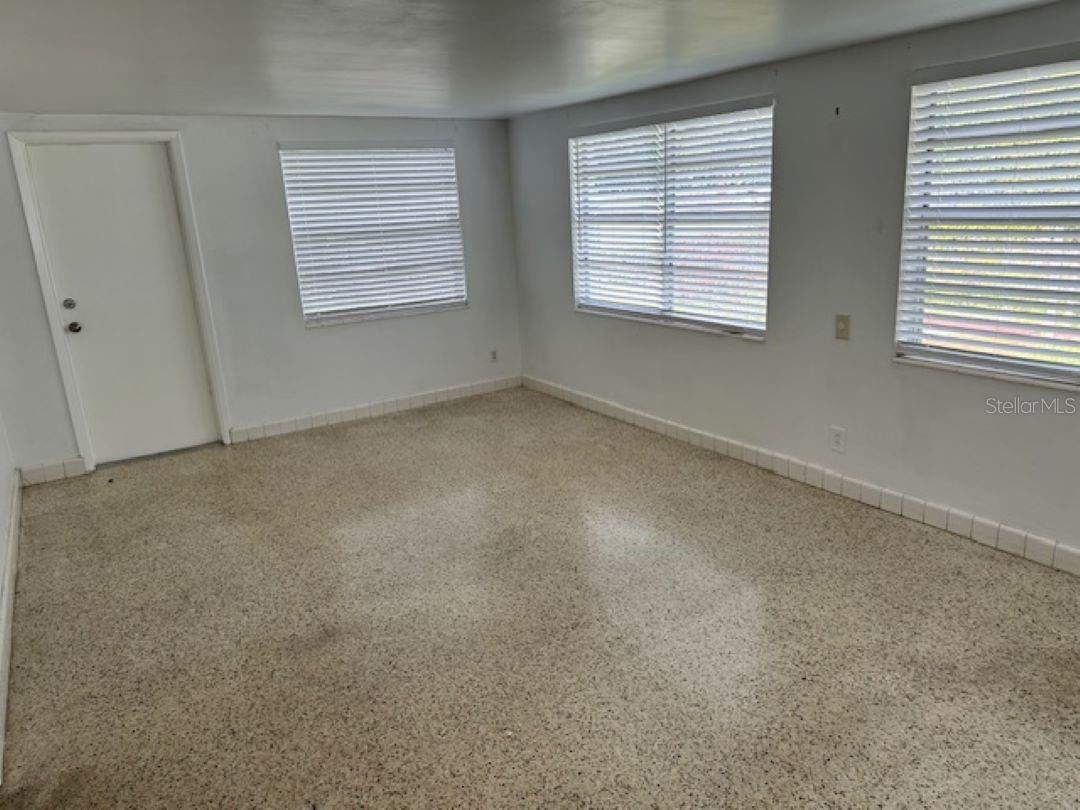 3009 W SPRUCE ST, TAMPA, FL, 33607