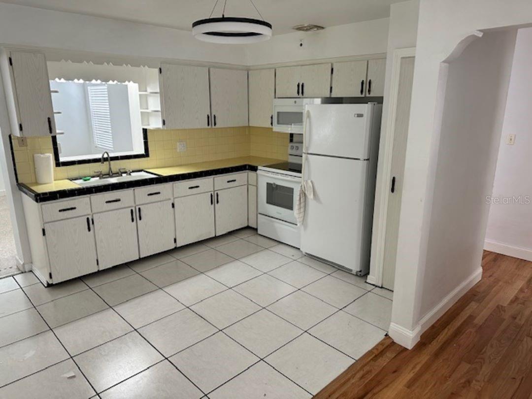 3009 W SPRUCE ST, TAMPA, FL, 33607