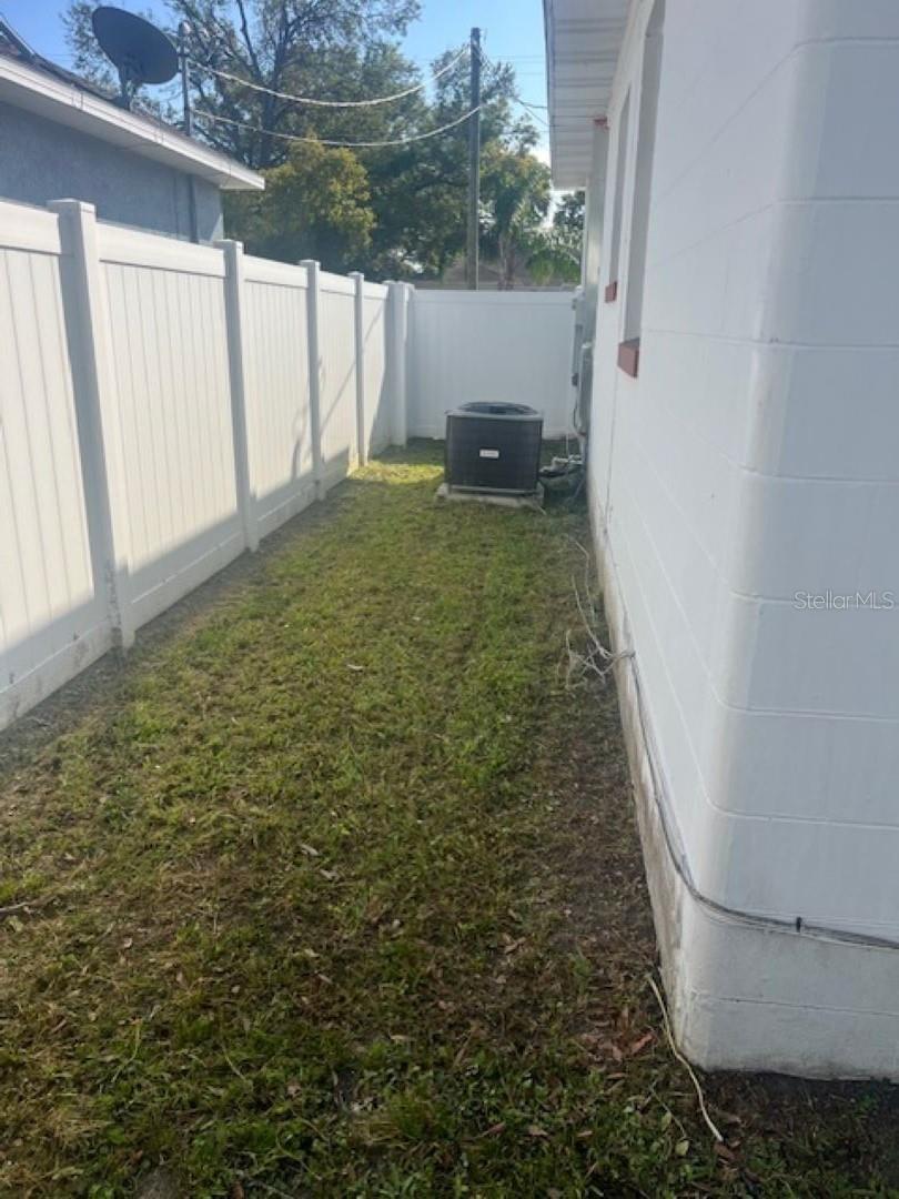 3009 W SPRUCE ST, TAMPA, FL, 33607