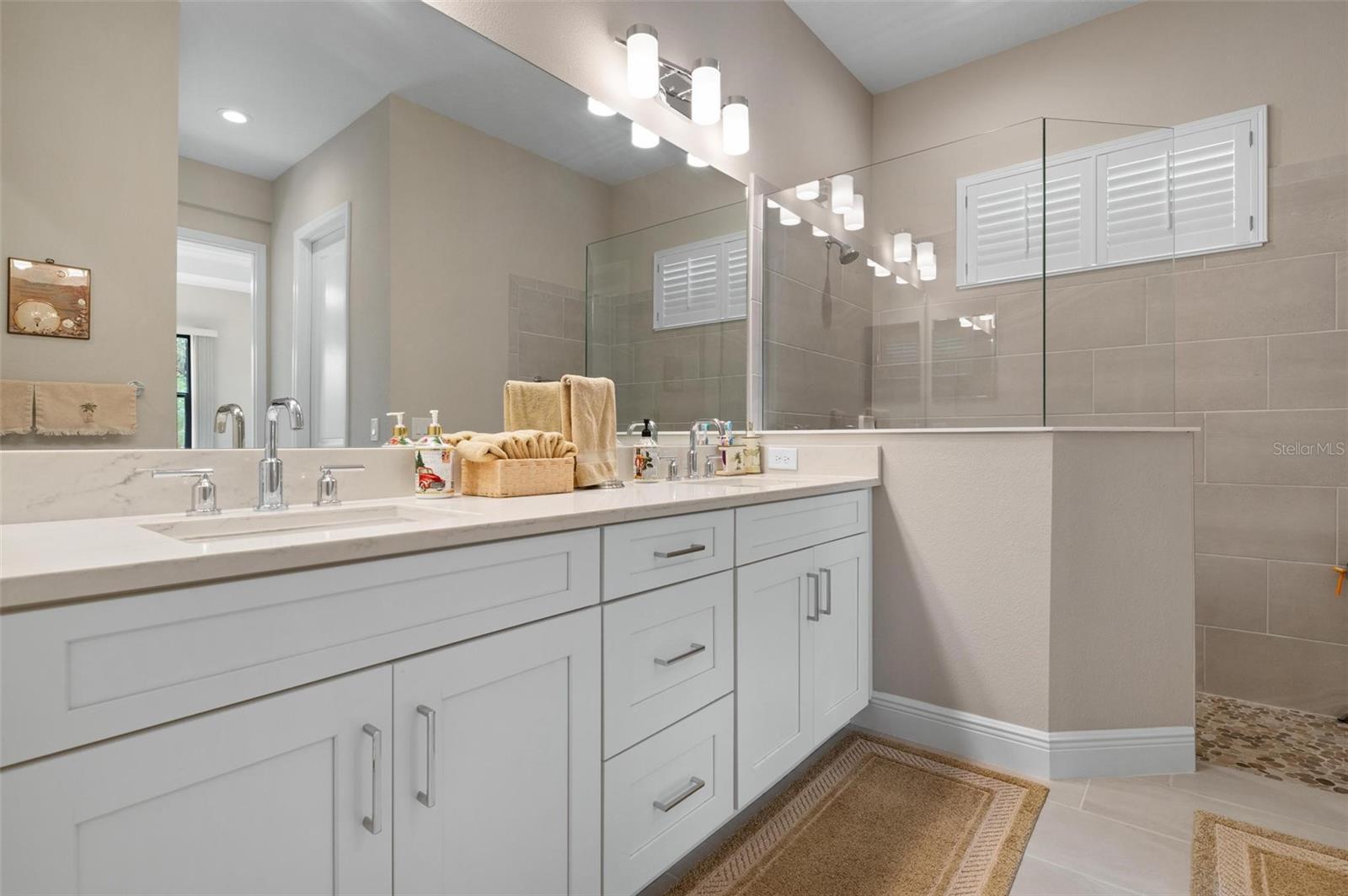 11945 HUNTERS CREEK RD, VENICE, FL, 34293