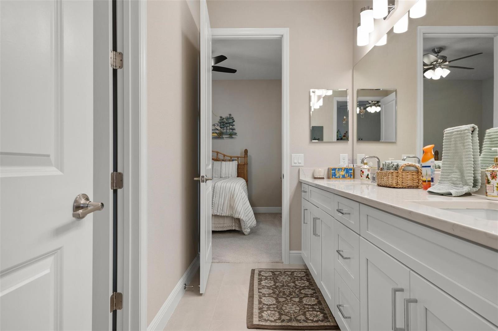 11945 HUNTERS CREEK RD, VENICE, FL, 34293