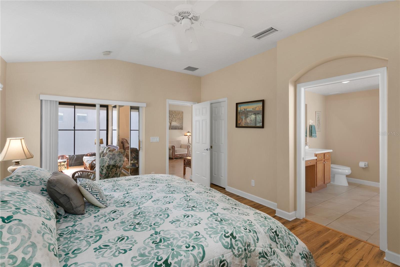 8274 BRIDGEPORT BAY CIR, MOUNT DORA, FL, 32757