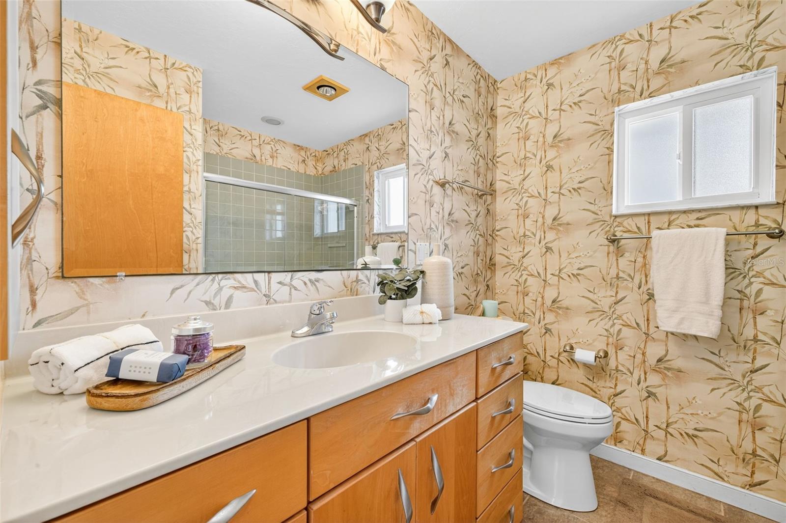 3220 PEACE RIVER DR, PUNTA GORDA, FL, 33983