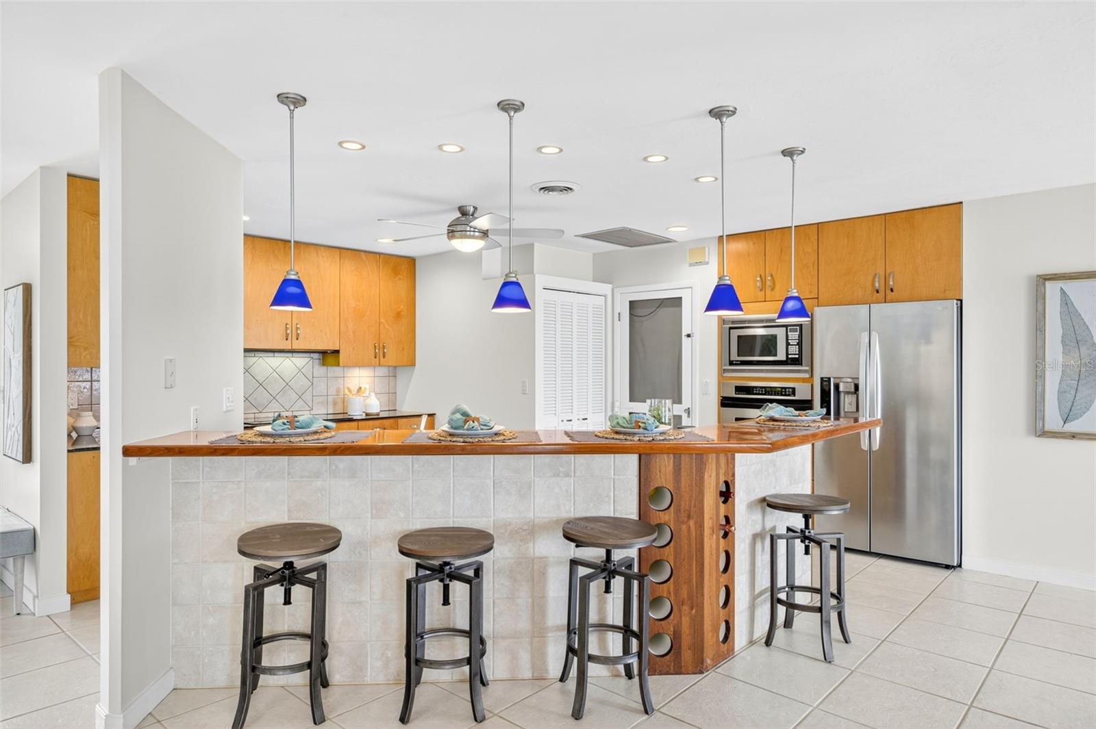 3220 PEACE RIVER DR, PUNTA GORDA, FL, 33983