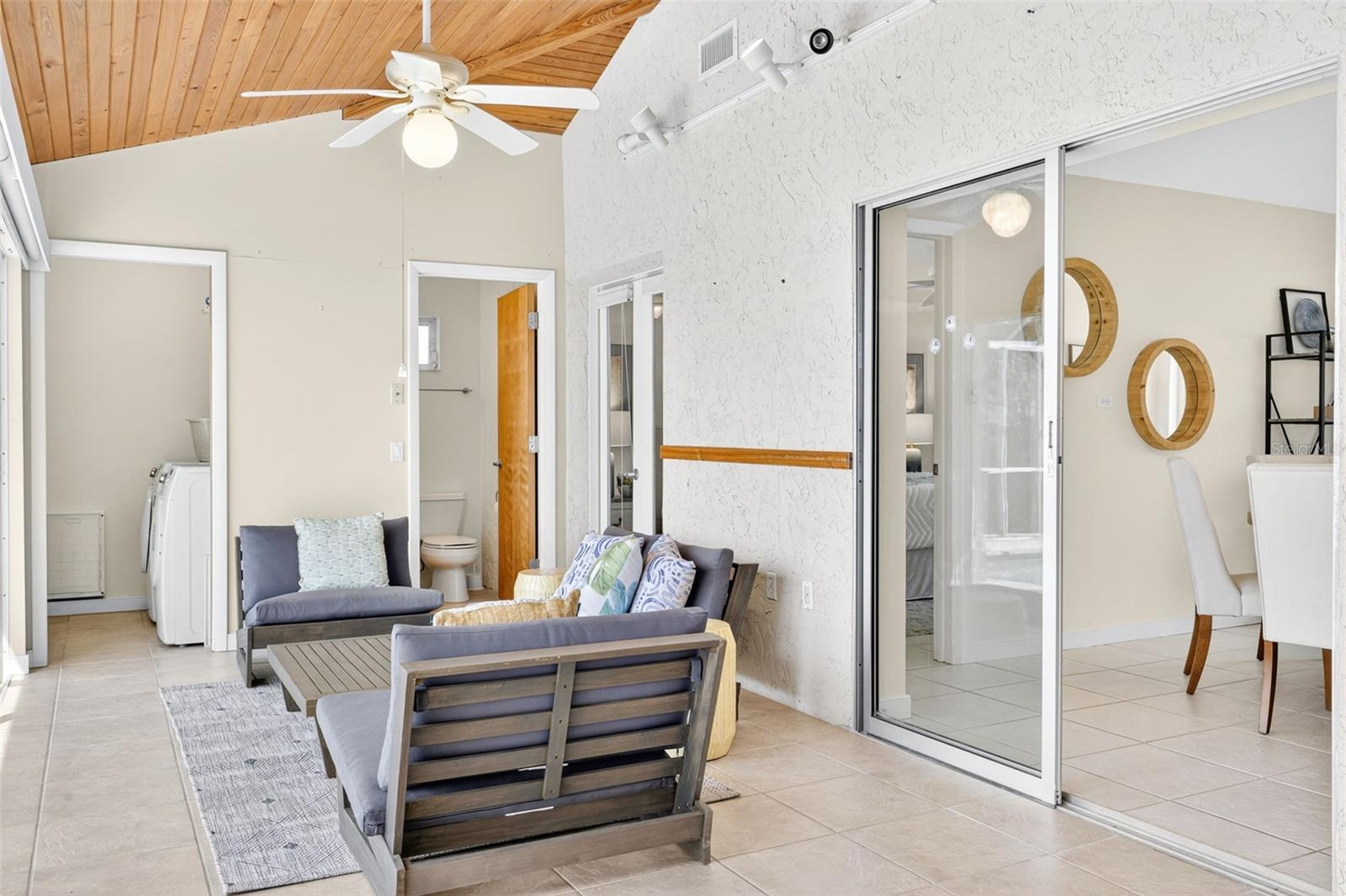 3220 PEACE RIVER DR, PUNTA GORDA, FL, 33983