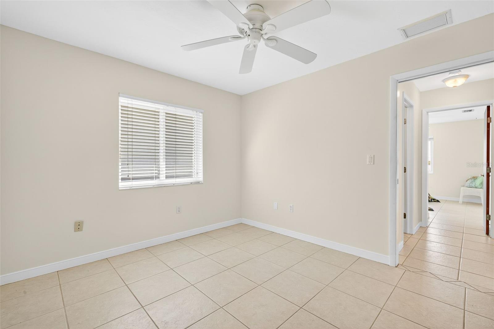 3220 PEACE RIVER DR, PUNTA GORDA, FL, 33983