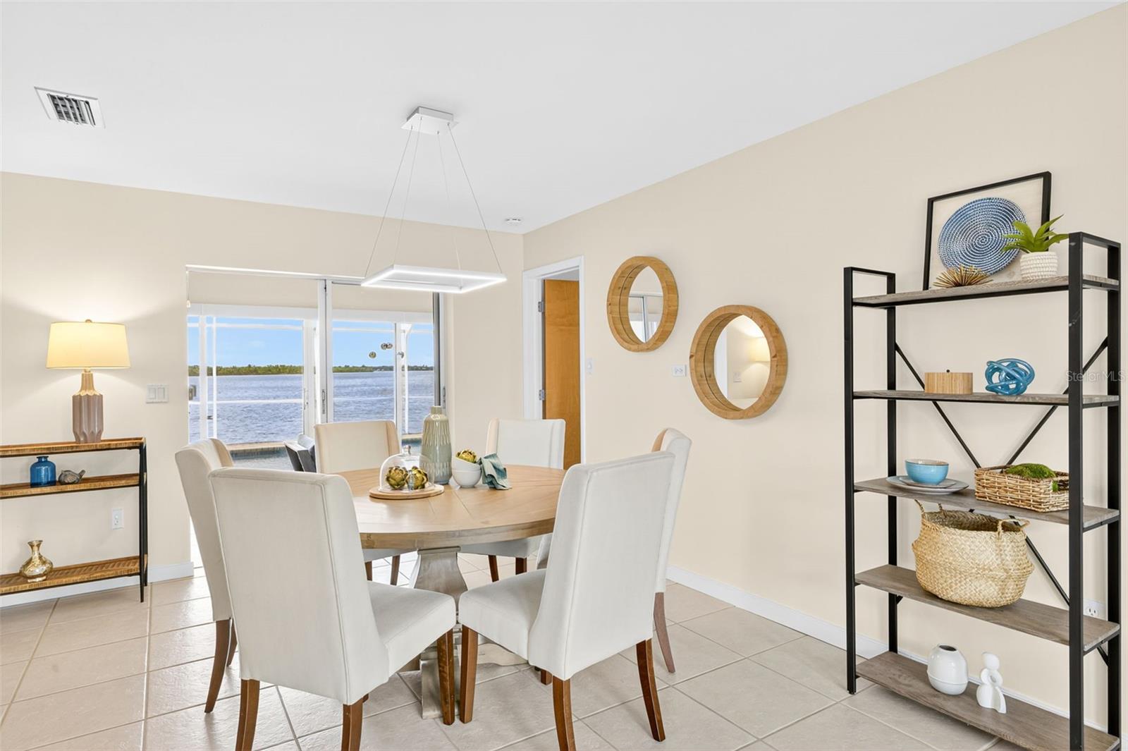 3220 PEACE RIVER DR, PUNTA GORDA, FL, 33983