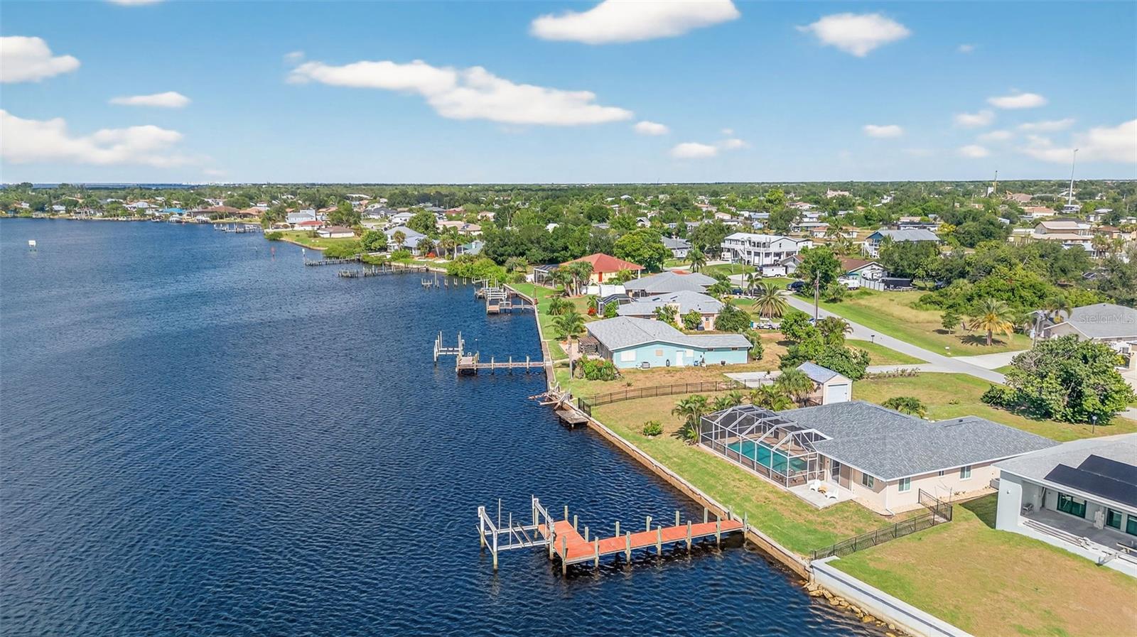 3220 PEACE RIVER DR, PUNTA GORDA, FL, 33983