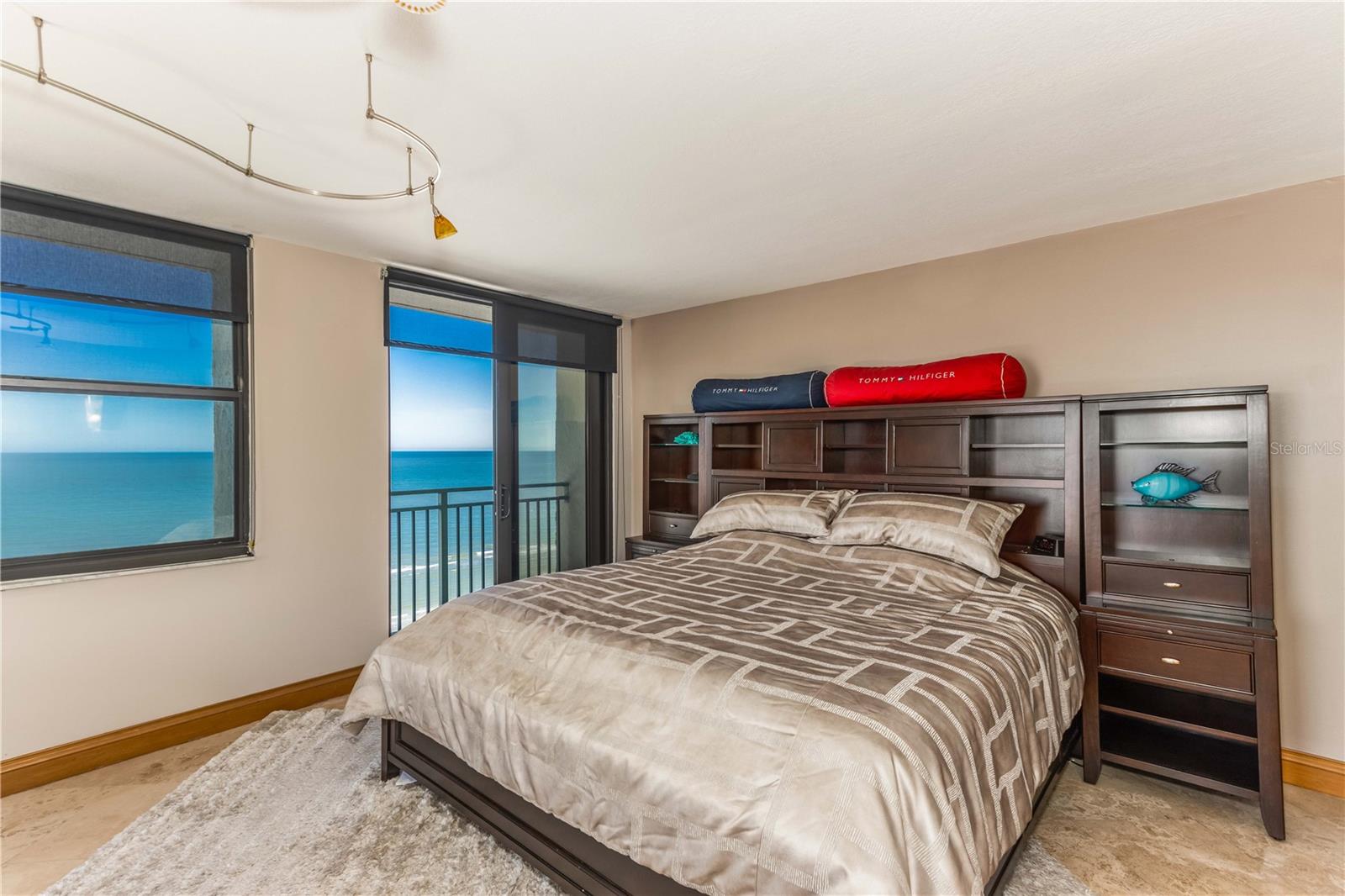 1390 GULF BLVD #PH-1, CLEARWATER BEACH, FL, 33767