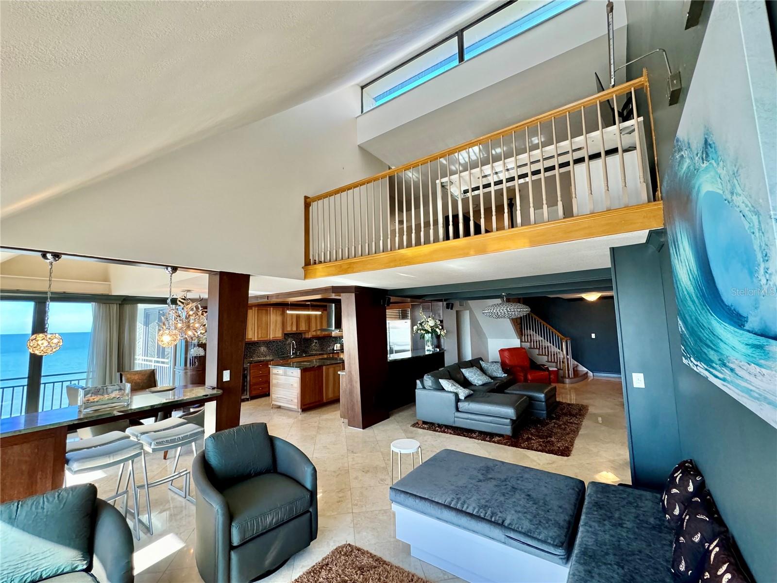 1390 GULF BLVD #PH-1, CLEARWATER BEACH, FL, 33767