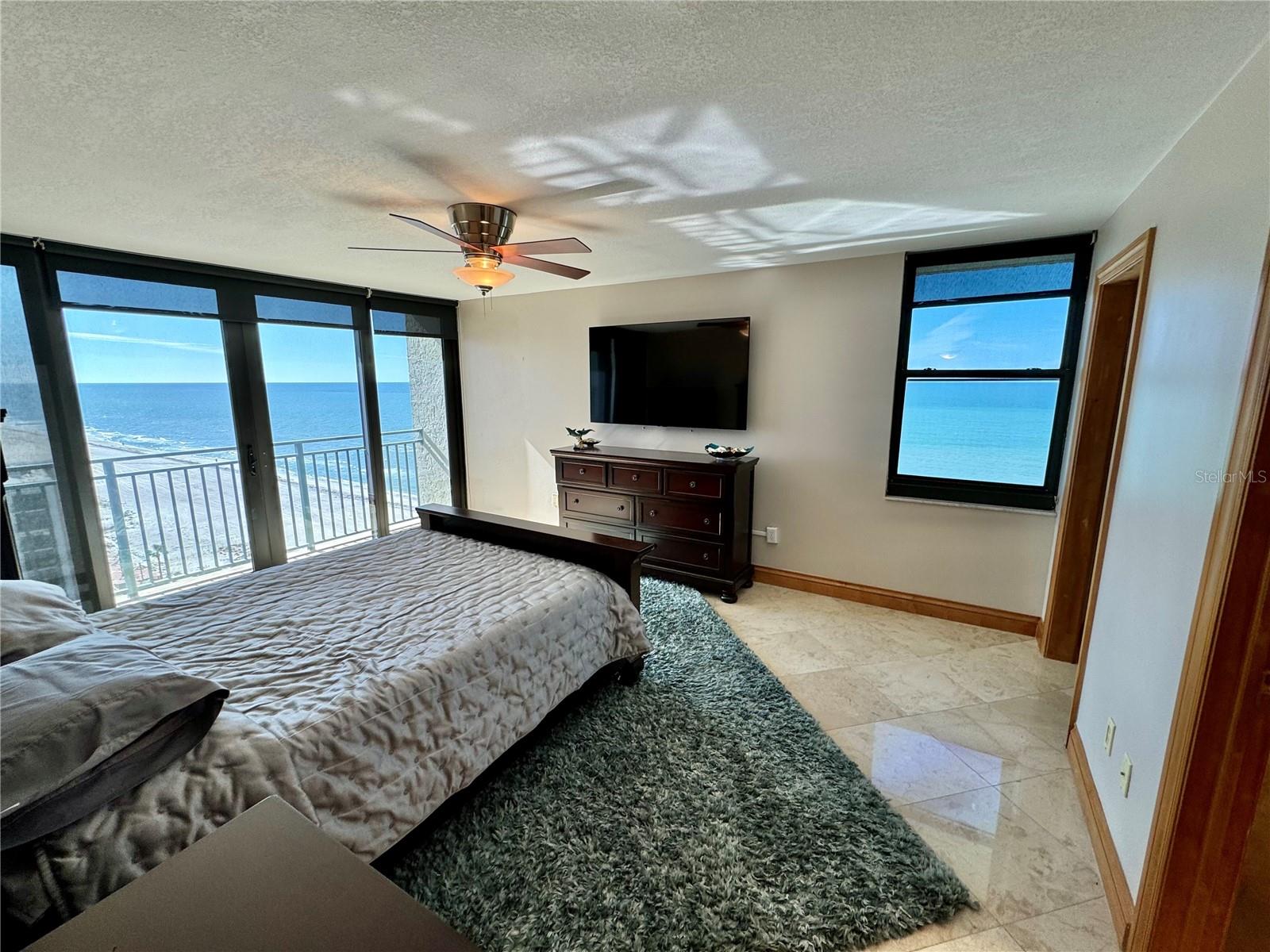 1390 GULF BLVD #PH-1, CLEARWATER BEACH, FL, 33767