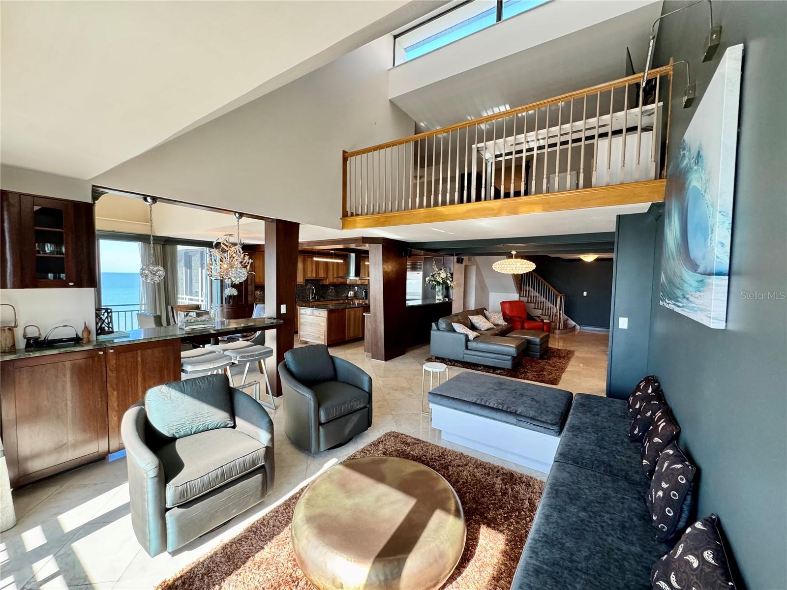 1390 GULF BLVD #PH-1, CLEARWATER BEACH, FL, 33767