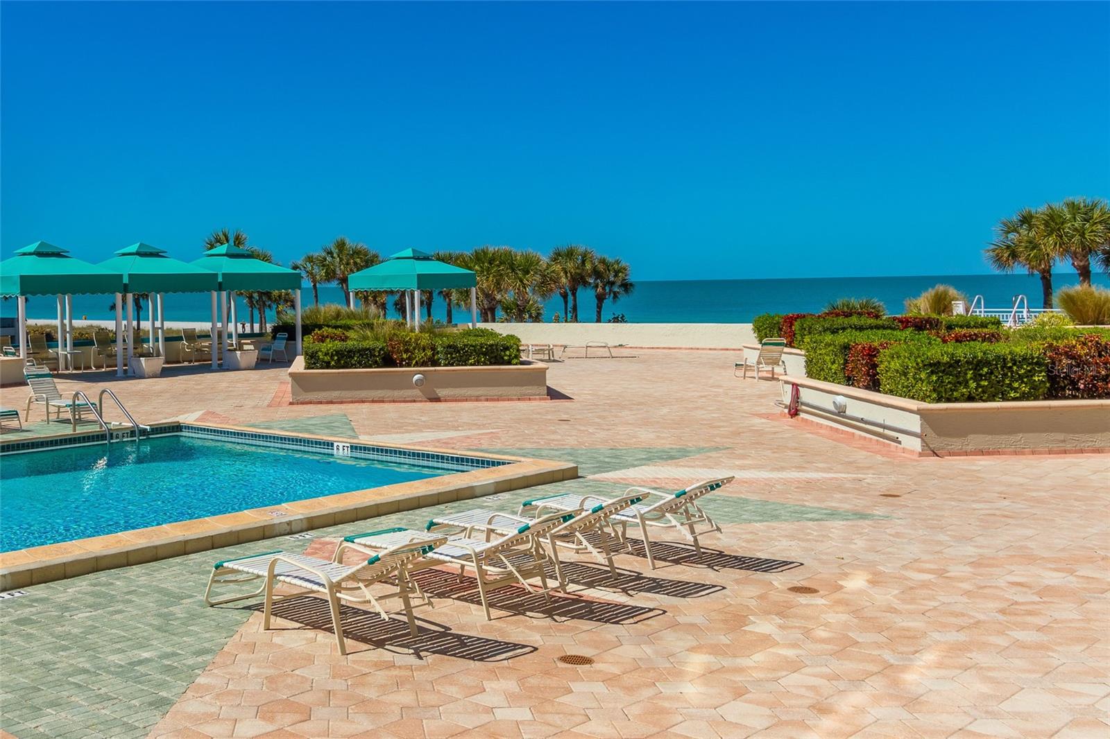 1390 GULF BLVD #PH-1, CLEARWATER BEACH, FL, 33767