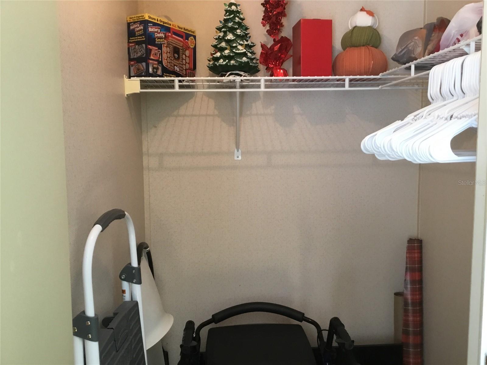 738 RIVERVIEW CIR, NORTH PORT, FL, 34287