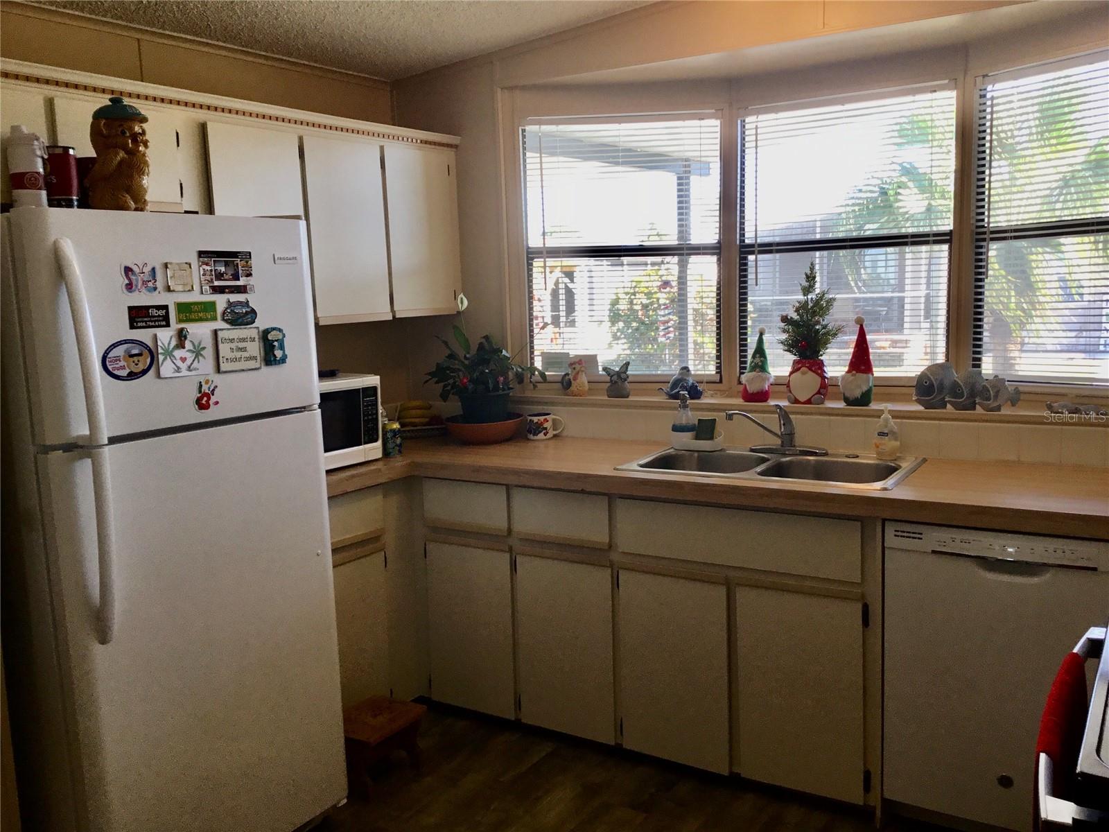 738 RIVERVIEW CIR, NORTH PORT, FL, 34287