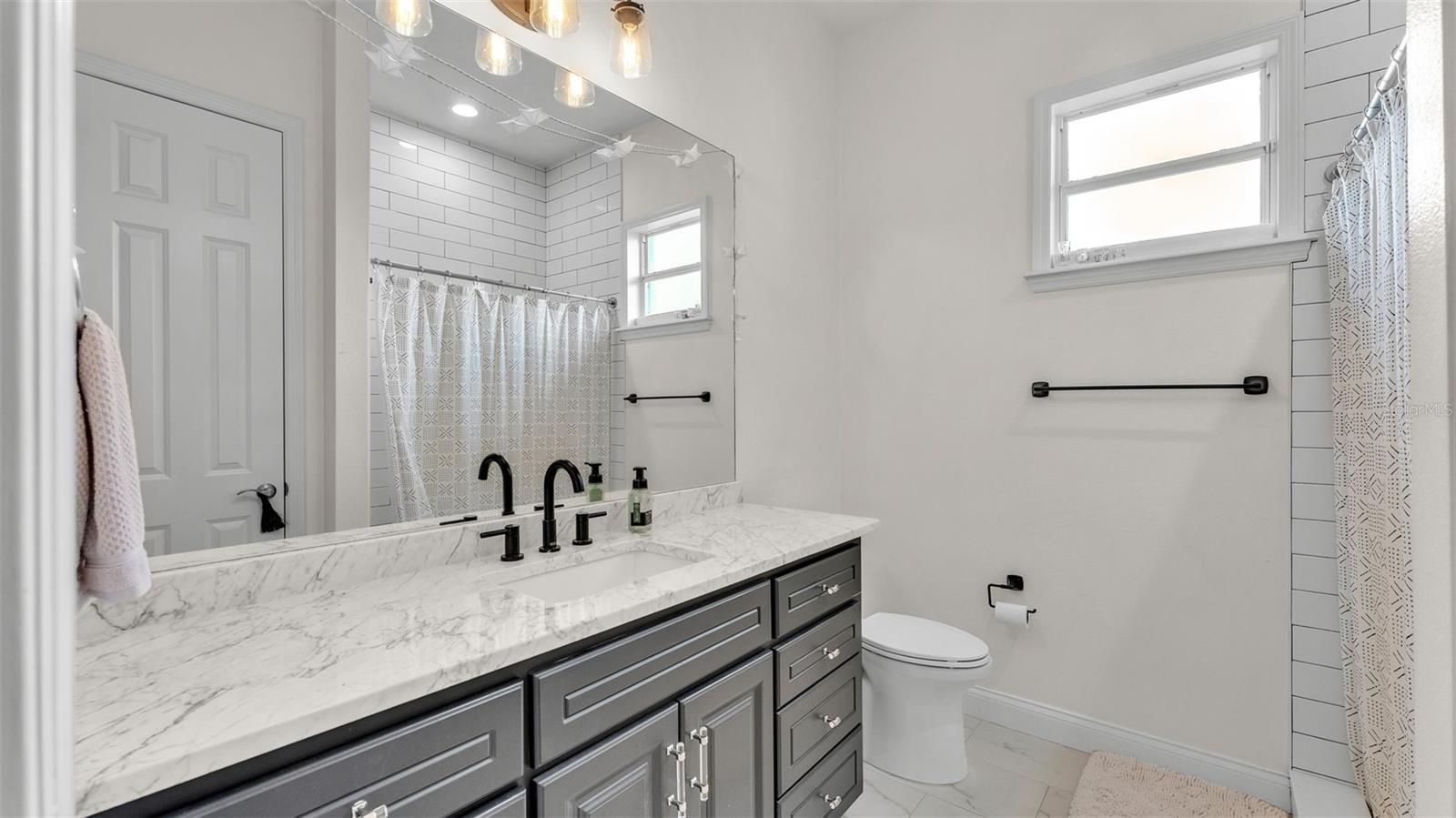 650 CRESCENT HILLS DR, LAKELAND, FL, 33813
