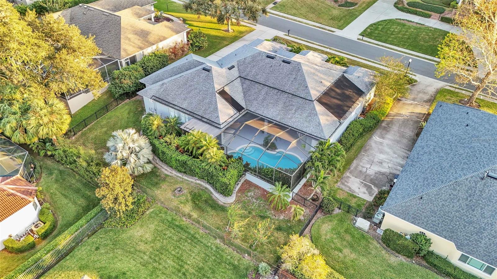 650 CRESCENT HILLS DR, LAKELAND, FL, 33813