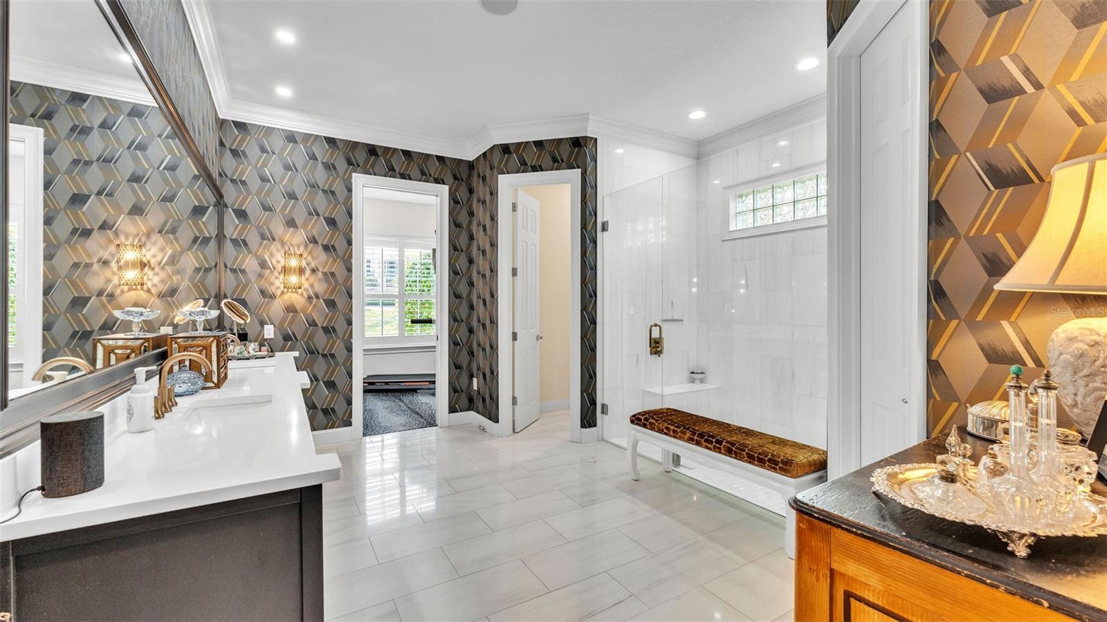 650 CRESCENT HILLS DR, LAKELAND, FL, 33813