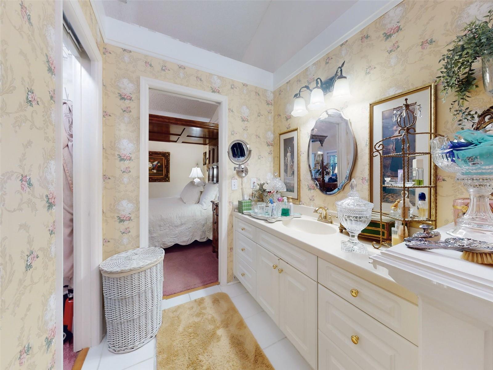 704 BARRINGTON CIR, WINTER SPRINGS, FL, 32708