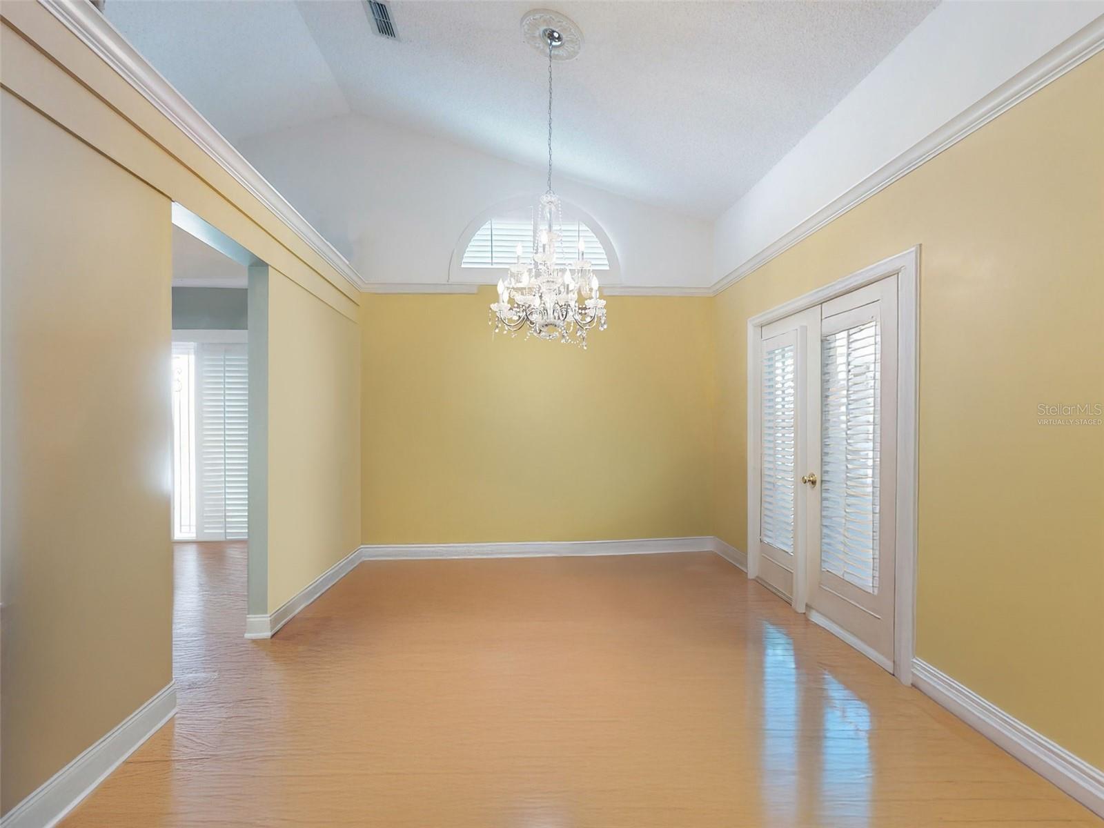 704 BARRINGTON CIR, WINTER SPRINGS, FL, 32708