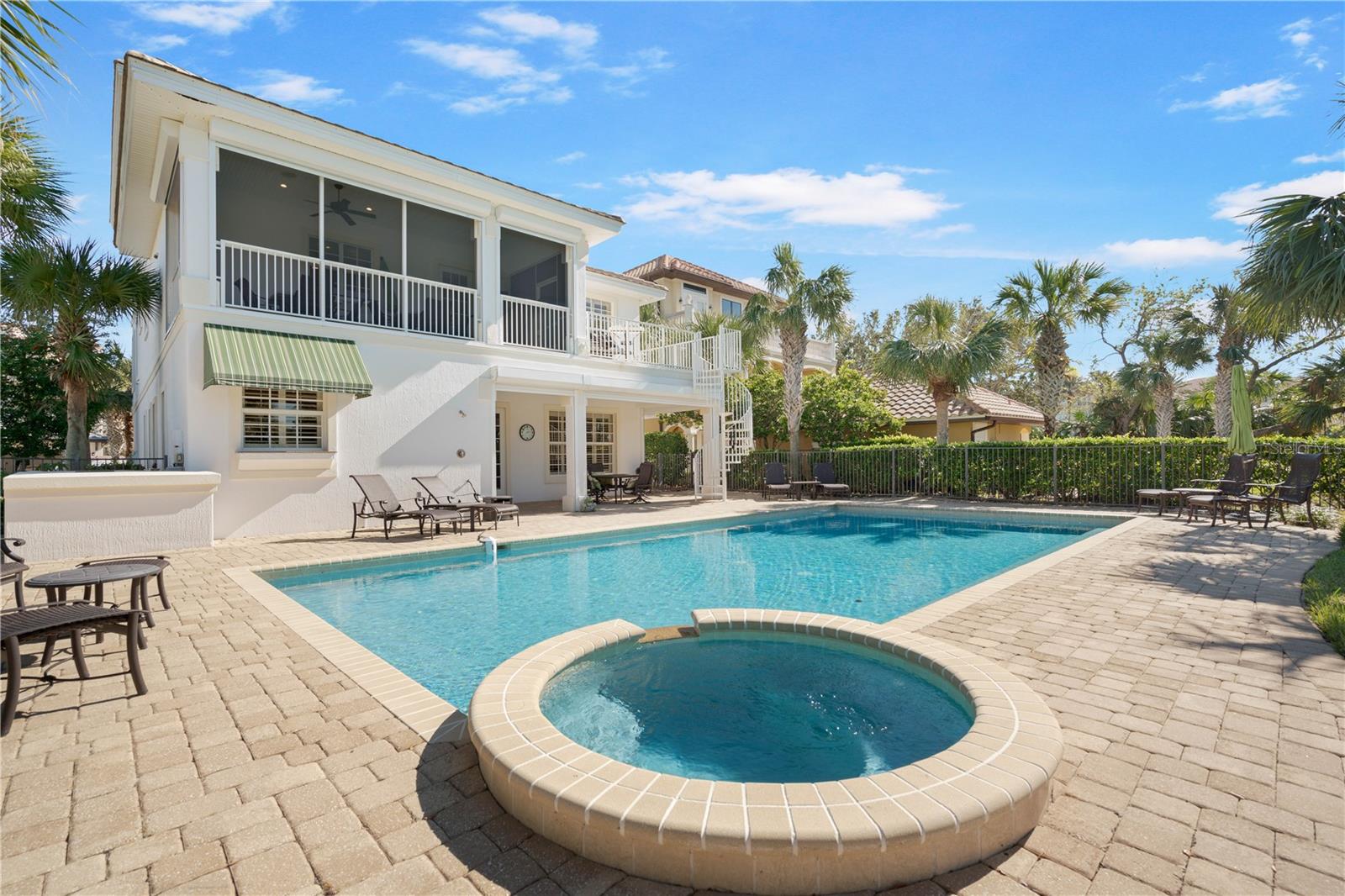 9 NORTHSHORE DR, PALM COAST, FL, 32137
