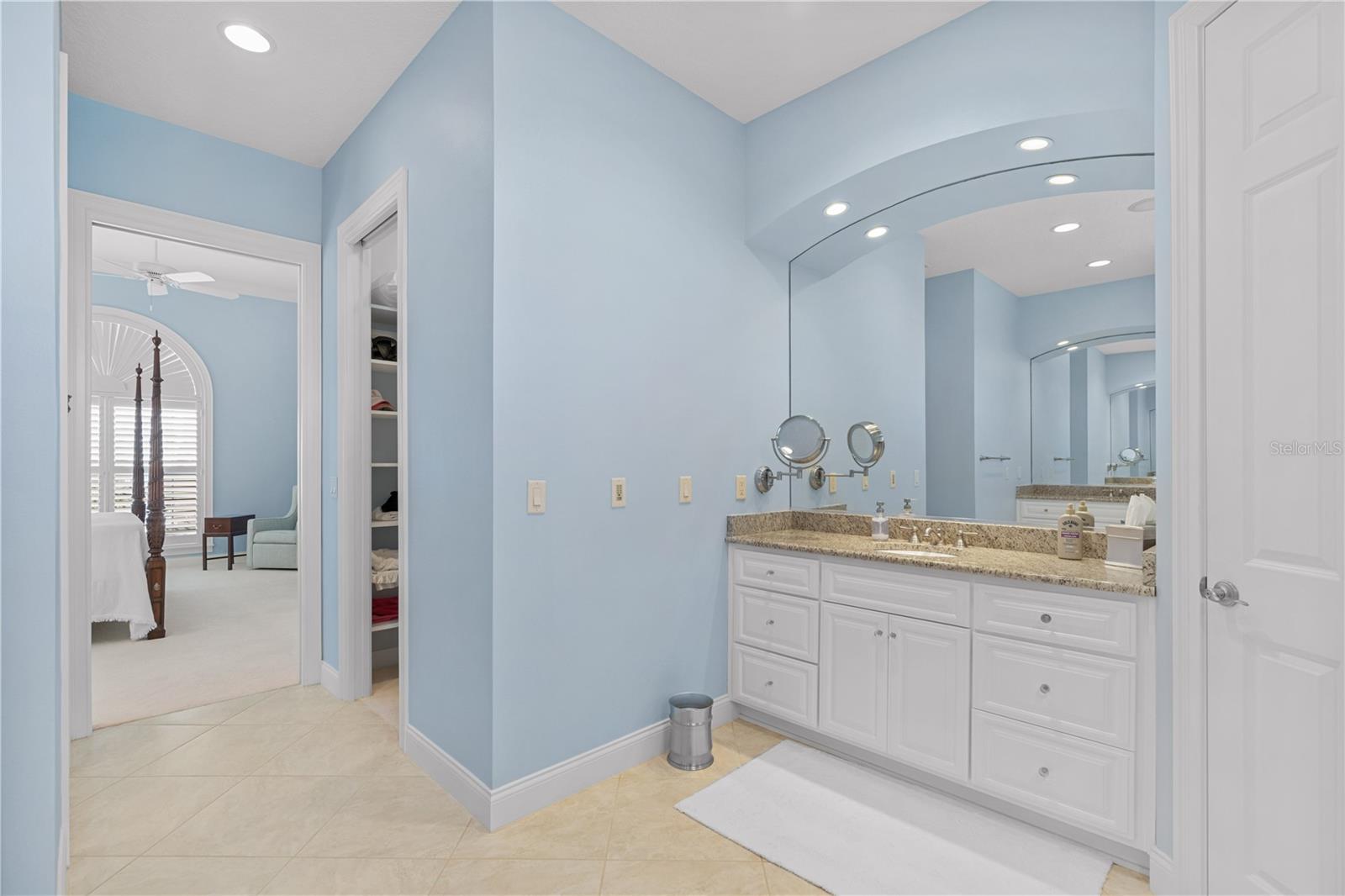 9 NORTHSHORE DR, PALM COAST, FL, 32137