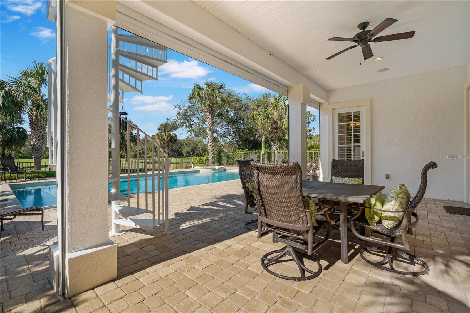 9 NORTHSHORE DR, PALM COAST, FL, 32137