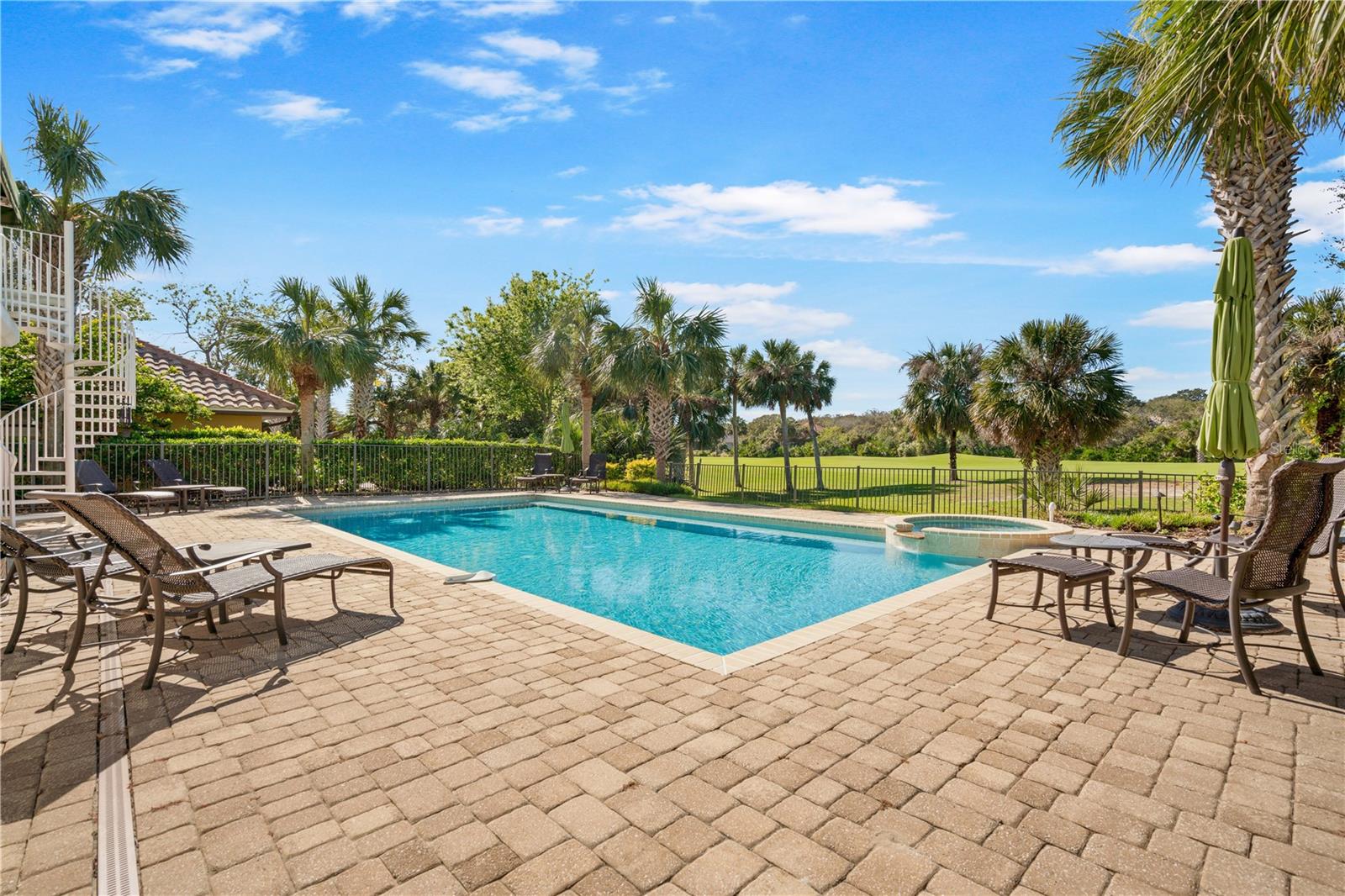 9 NORTHSHORE DR, PALM COAST, FL, 32137