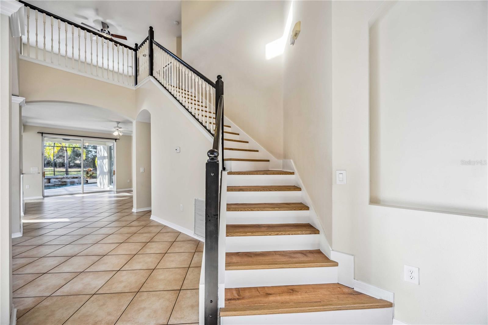 6364 GOLDEN EYE GLN, LAKEWOOD RANCH, FL, 34202